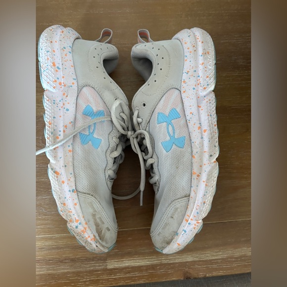 Under Armour Kids' Cream and Light Blue Sneakers - Picture 5 of 7